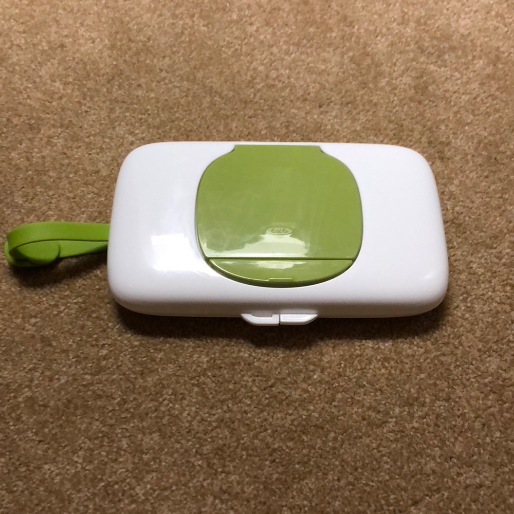 OXO Wipe Dispenser, On the Go